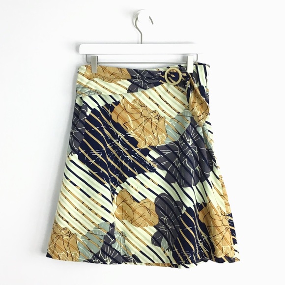 Anthropologie Dresses & Skirts - Anthropologie Odille Floral Corduroy Skirt